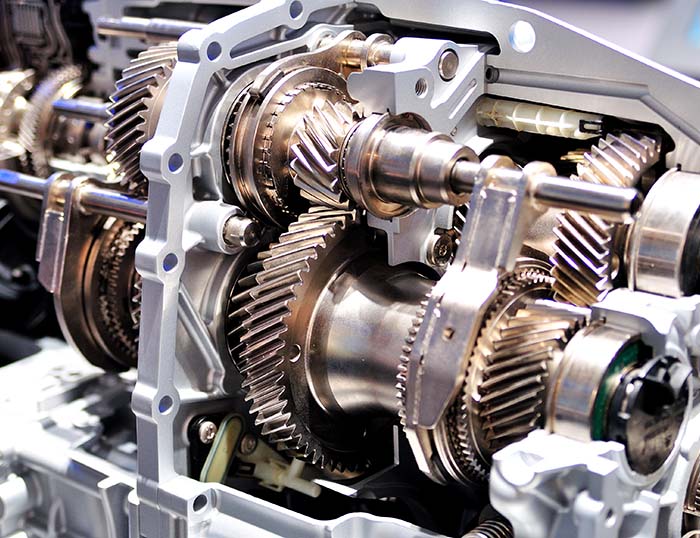 C250 Maraging-Stahl vereint Festigkeit und Zähigkeit für Anwendungen wie Kurbelwellen und Torsionsstäbe.