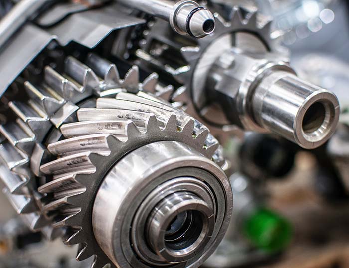 Der einsatzgehärtete Ferrium&reg; C61 ist ein Stahl für Getriebe und Lager im Motorsport.