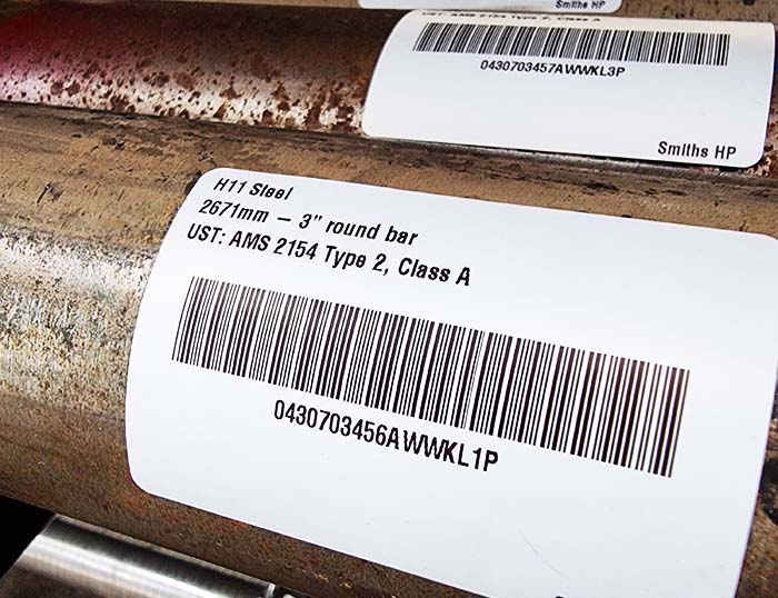 H11-Stahl bietet im Vergleich zu Standardstahllegierungen eine verbesserte Leistung.