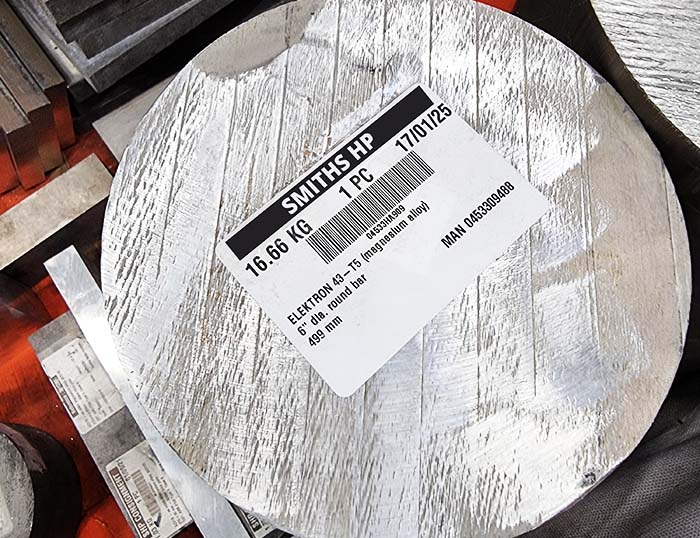 Unsere Magnesiumstangen sind in verschiedenen Güteklassen und Durchmessern erhältlich.