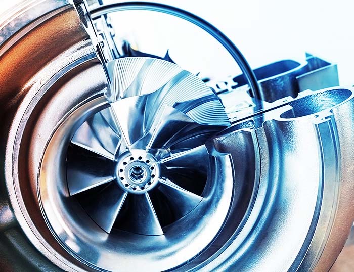 Les turbocompresseurs des moteurs de course sont fabriqués en aluminium 2040 en raison des performances à haute température du matériau.