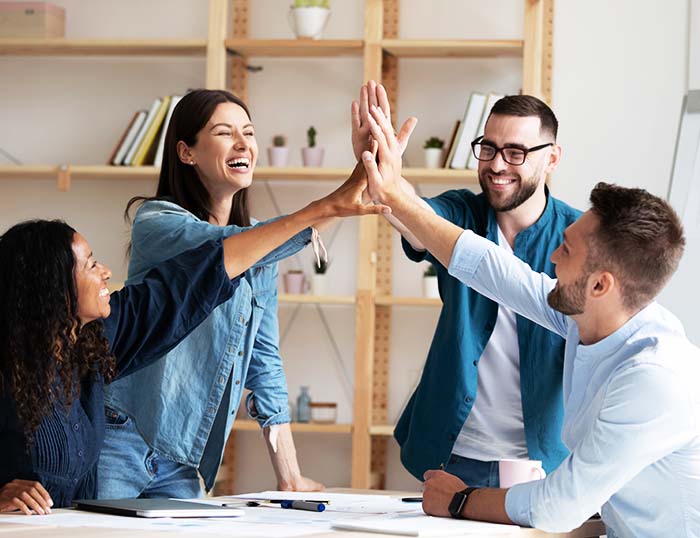 Vous souhaitez travailler pour le SHP ? Nous proposons des postes attrayants aux bons candidats.