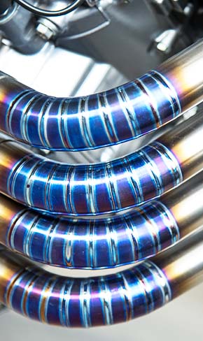 Les systèmes d'échappement utilisent des aciers inoxydables.